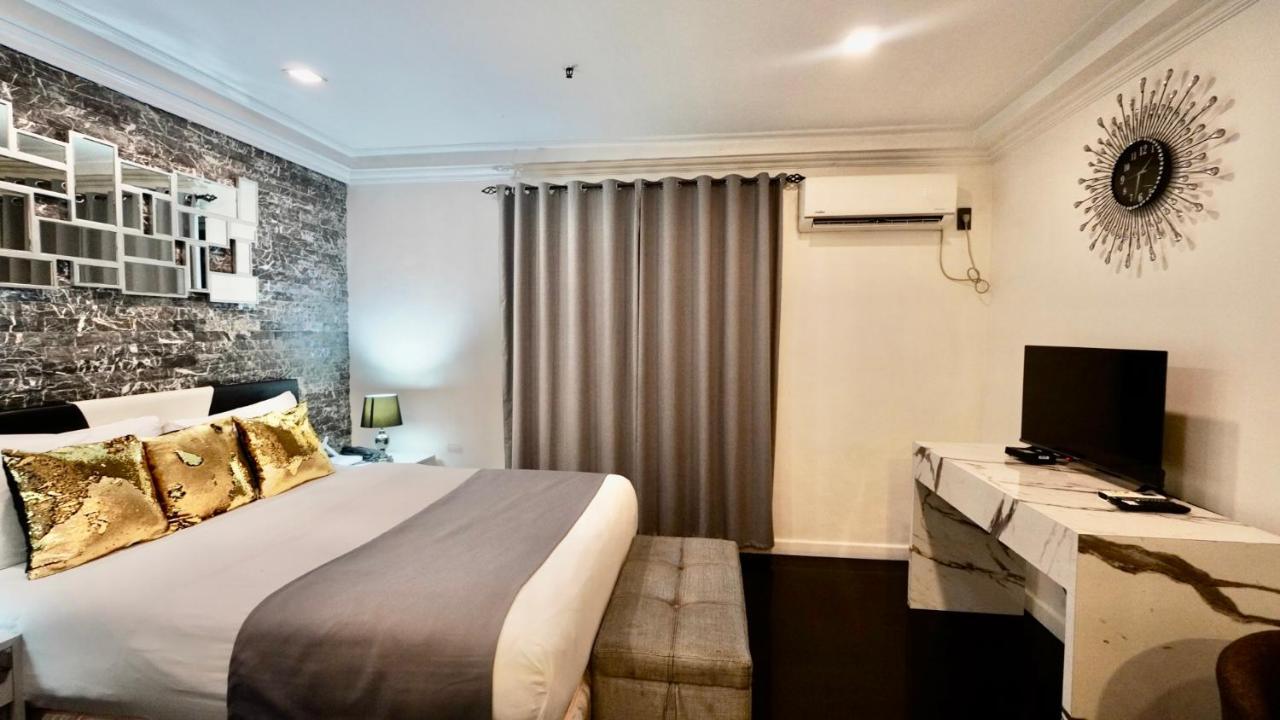 Makati Isabela Luxury Apartment Manila Exterior photo