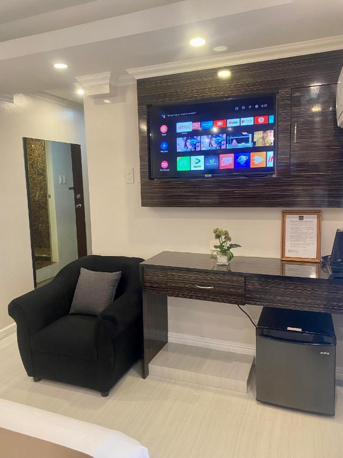 Makati Isabela Luxury Apartment Manila Exterior photo