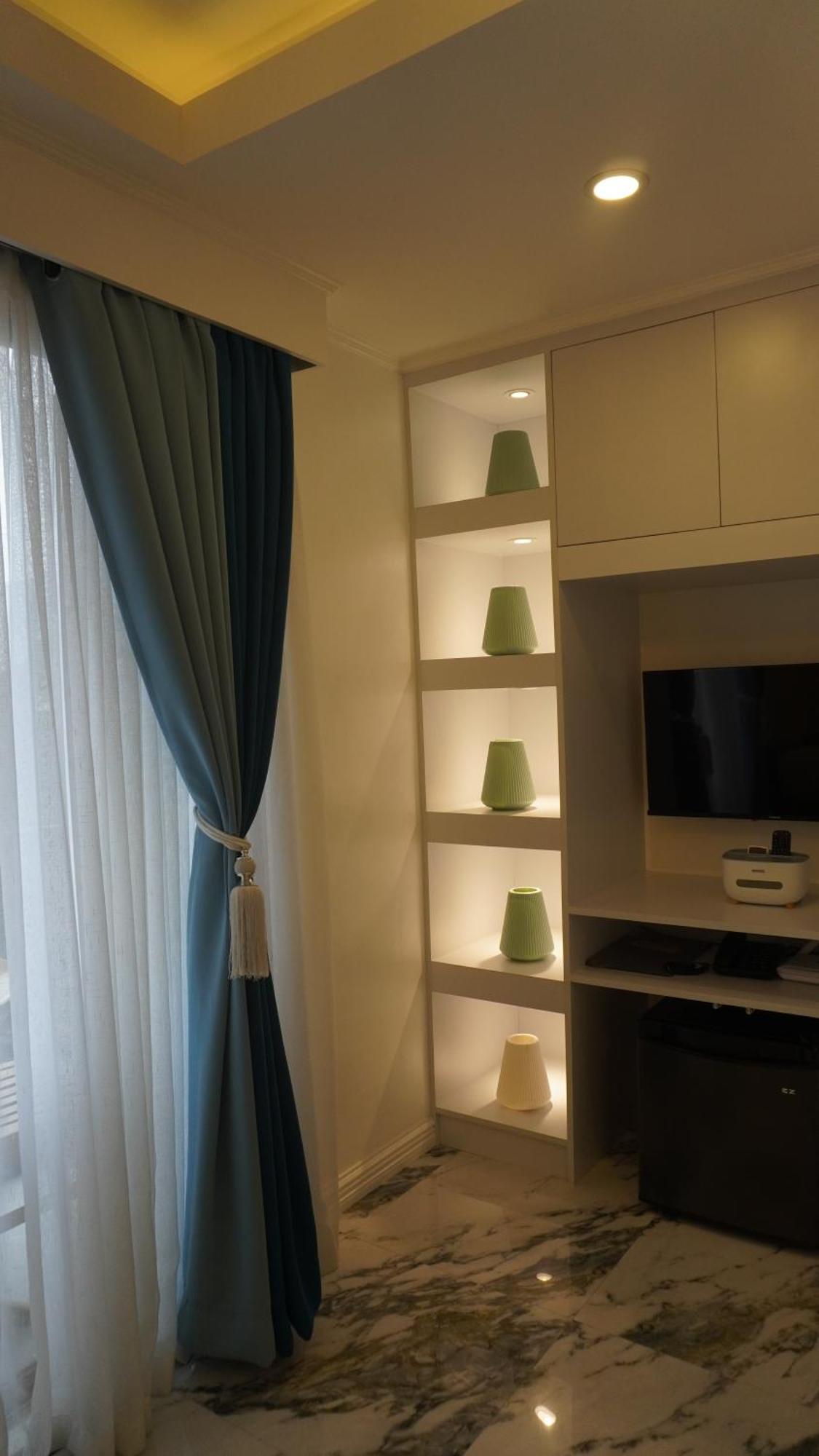 Makati Isabela Luxury Apartment Manila Exterior photo